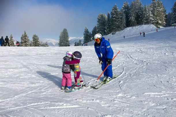 childrens private ski lessons mayrhofen