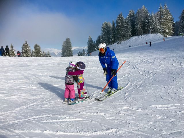 childrens private ski lessons mayrhofen